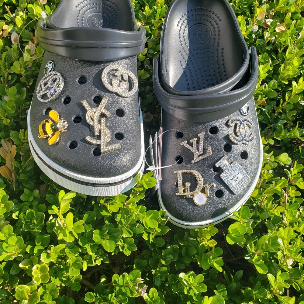 Black Crocband II Crocs w/Charms